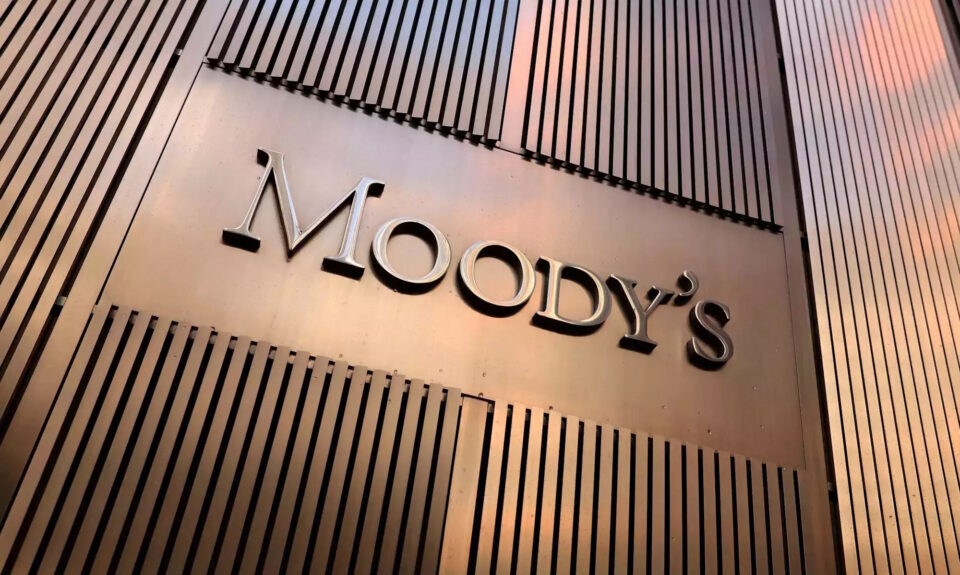 moody’s:-Αυξήθηκαν-στο-7,2%-οι-αθετήσεις-δανείων-με-μόχλευση