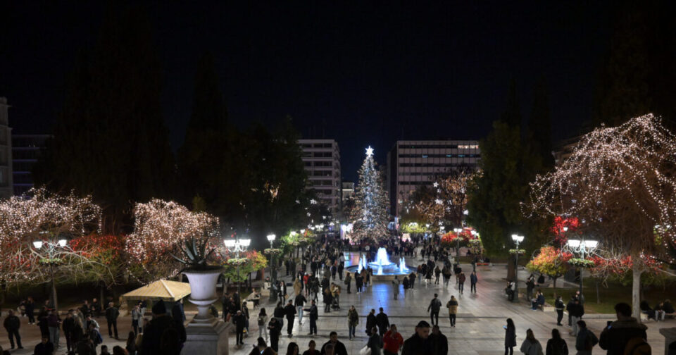 Το-55%-των-Ελλήνων-θα-ψωνίσει-τα-φετινά-Χριστούγεννα