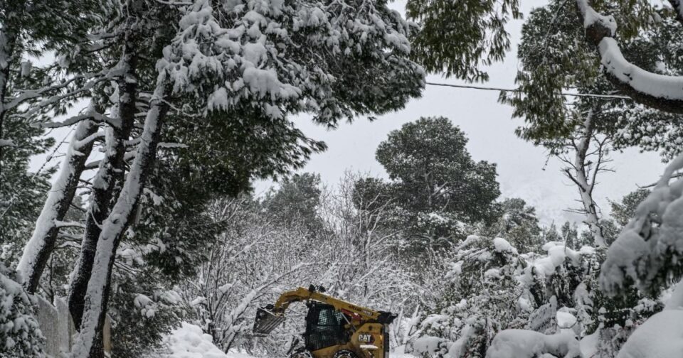 Καιρός-σήμερα:-Συνεχίζεται-η-επέλαση-της-κακοκαιρίας-με-βροχές,-χιόνια-και-θυελλώδεις-ανέμους-–-Αναλυτική-πρόγνωση 