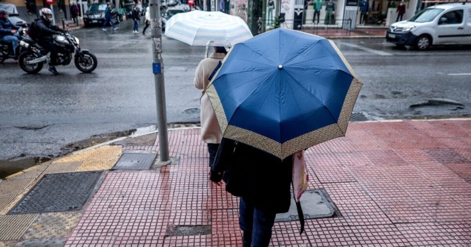 «Χαλάει»-ο-καιρός-σήμερα:-Βροχές-σχεδόν-σε-όλη-τη-χώρα-και-πτώση-θερμοκρασίας-στα-βόρεια-–-Πού-θα-χιονίσει