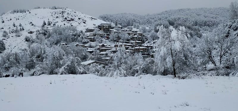 Κλειστά-τη-Δευτέρα-13/1-τα-σχολεία-στον-ορεινό-όγκου-του-Δήμου-Μετεώρων-λόγω-της-κακοκαιρίας